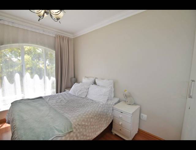 2 BEDROOM PROPERTY TO RENT IN MORNINGSIDE